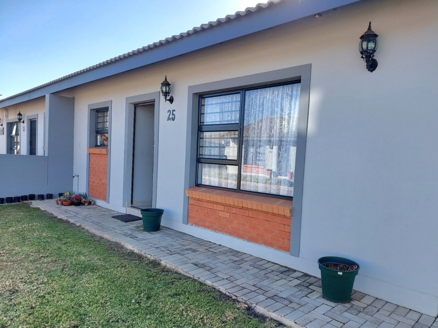 2 Bedroom Property for Sale in Ifafi North West